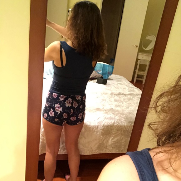 A blue tank top from the Italian brand “blue sand” - Picture 5 of 5